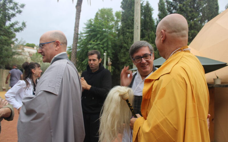 Nuestra Comunidad: Espiritualidad en la Vida Cotidiana